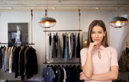 Vêtements pour femmes au travail